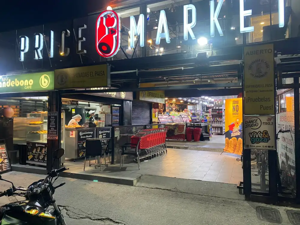 Supermercado operativo en venta en Bogotá — foto 1